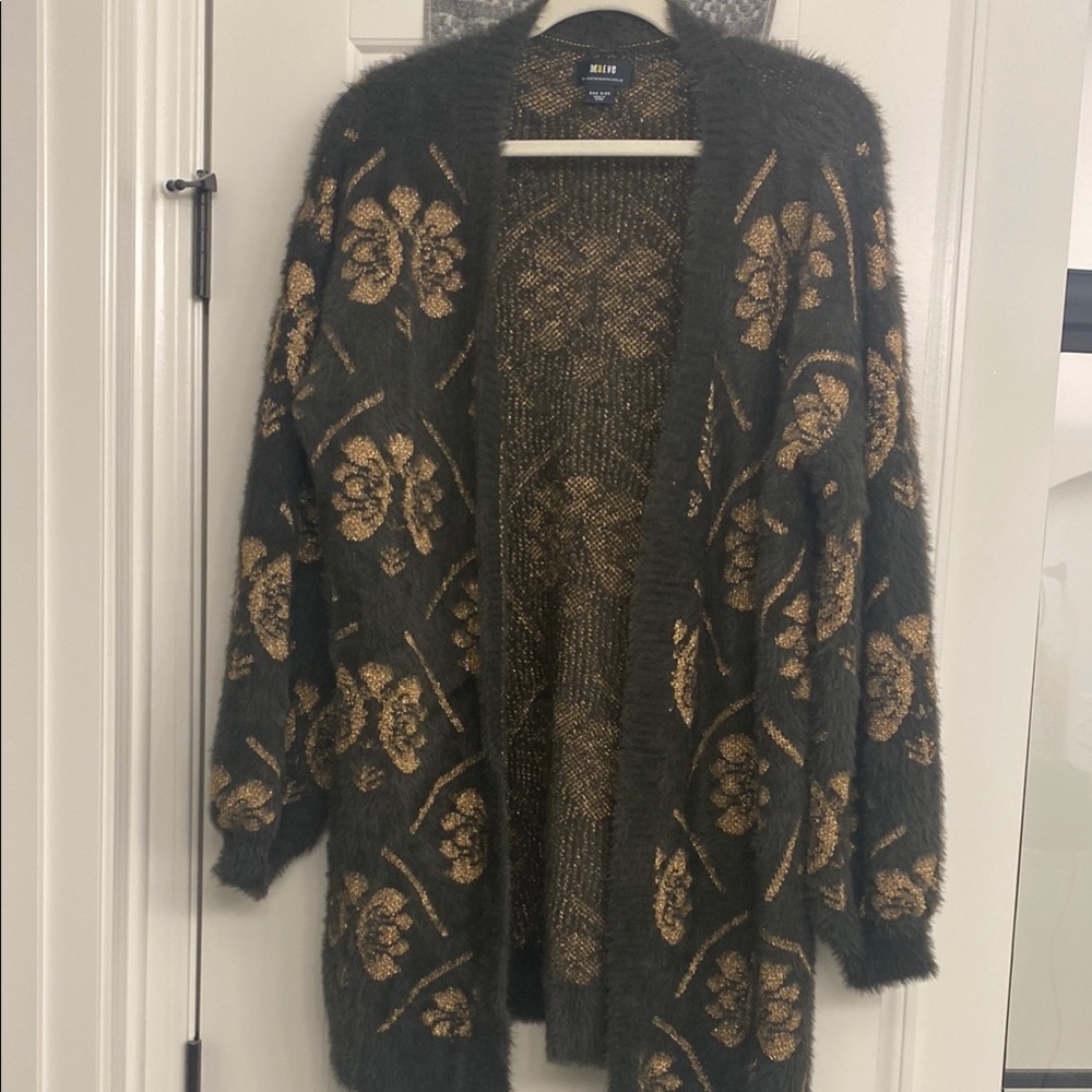 Black and Gold Floral Women's Sweater